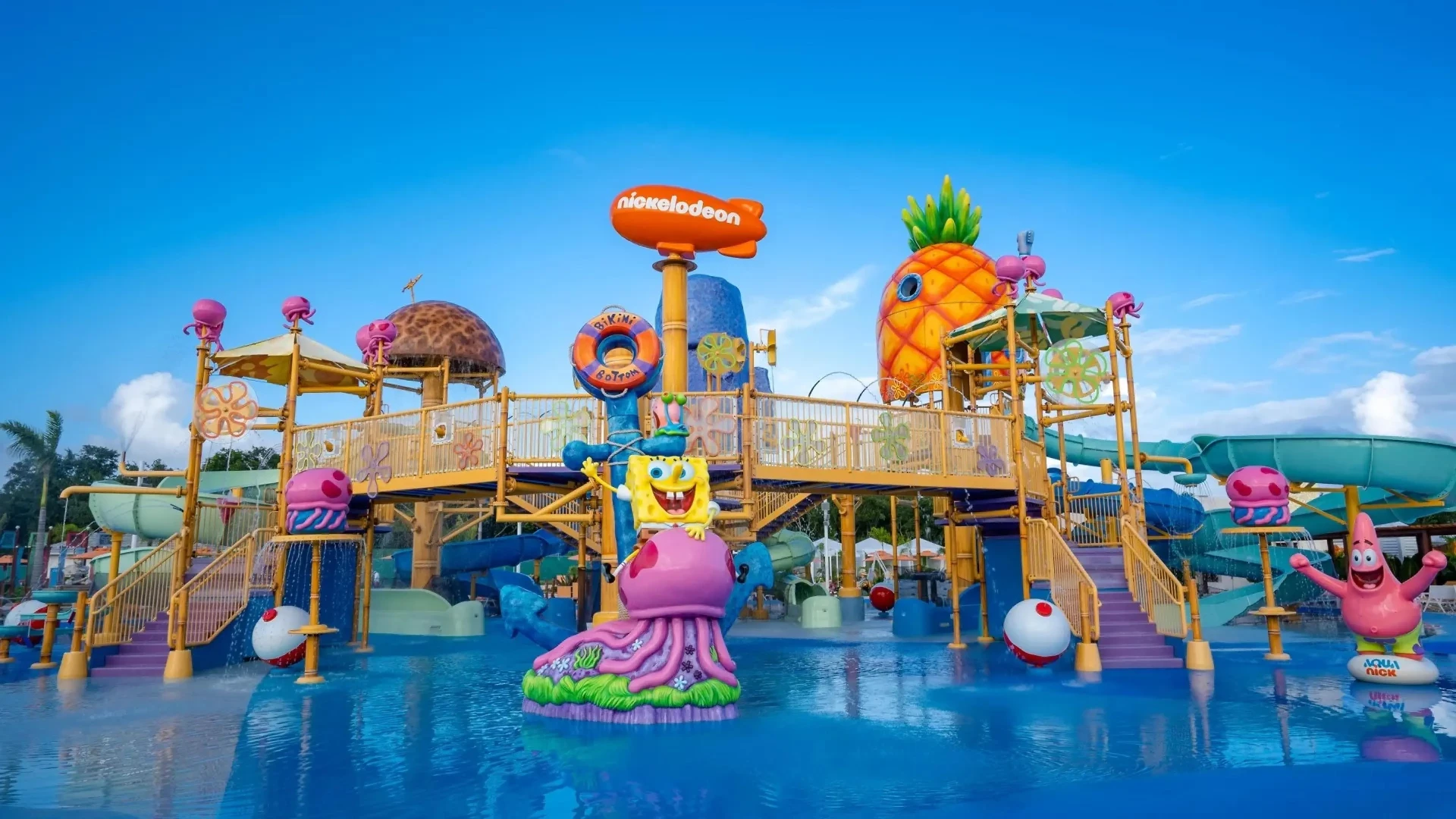 AquaNick waterpark aerial view